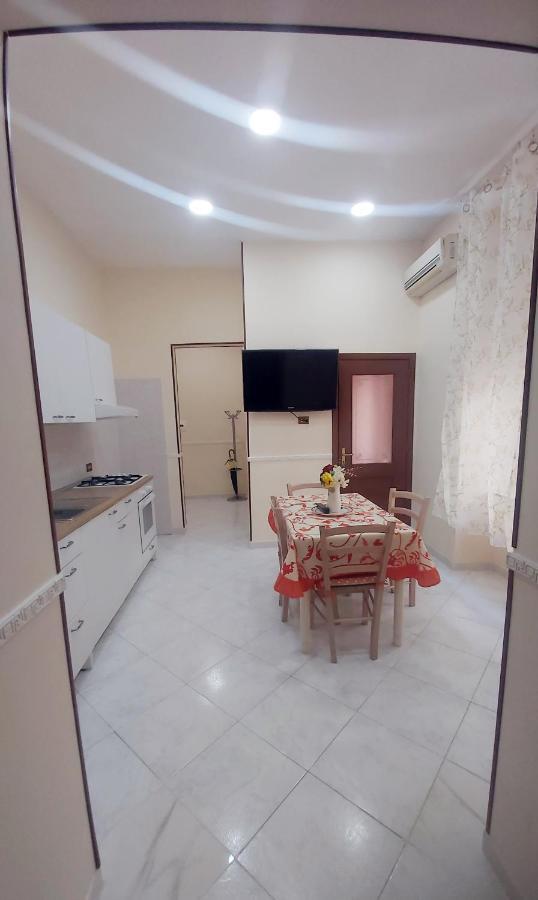 Casa Borbonica Apartment Naples Luaran gambar